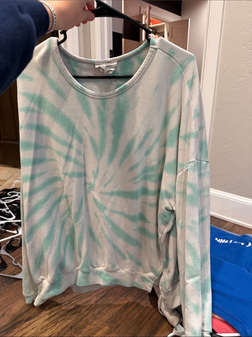 Light Green Tie-Dye Crewneck Sweater - Women's